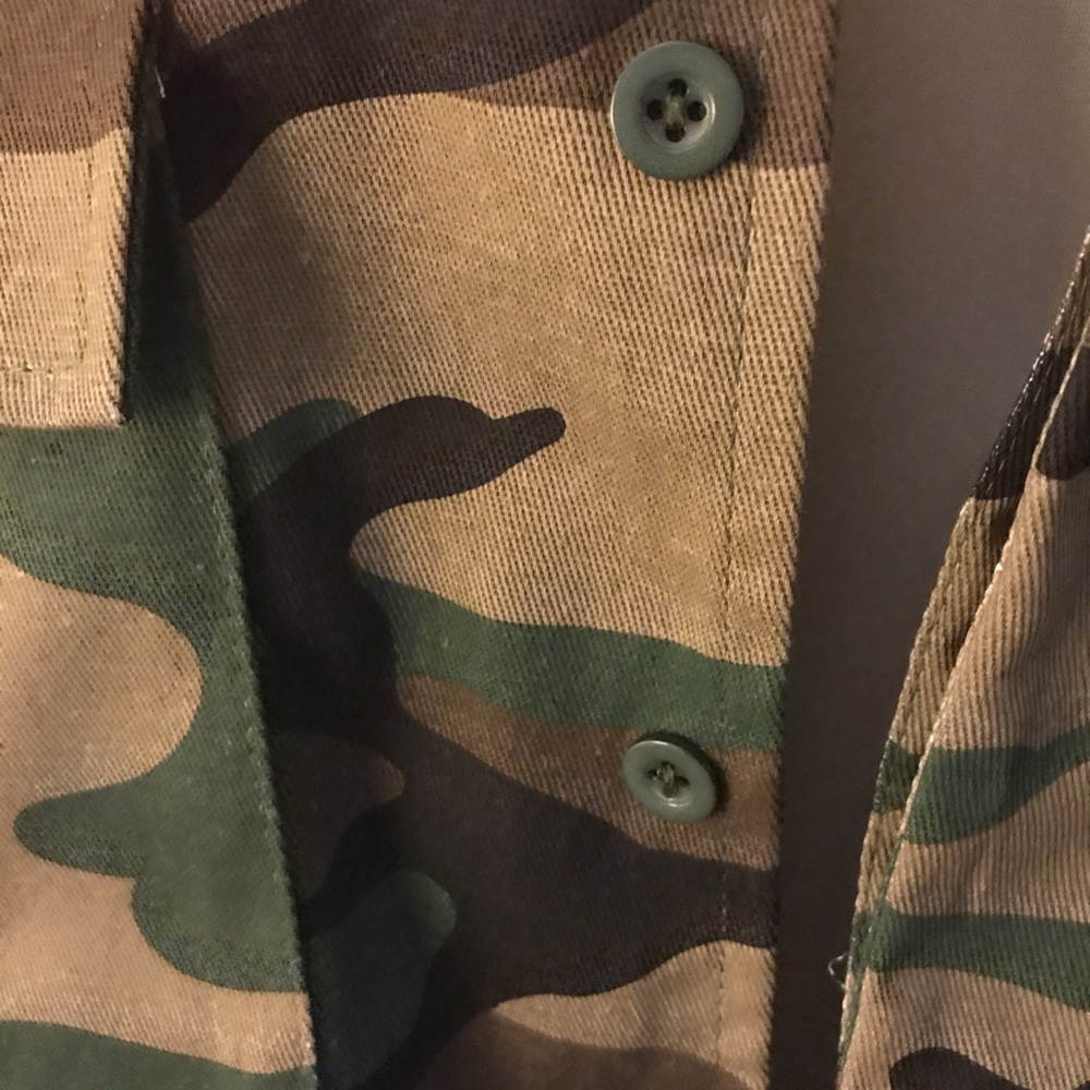 Camo jacket-Camouflage jacket with sequin lips - Picture 5 of 6